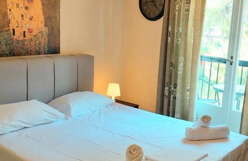 Petralona Apartment | 43 m² Apartment ∙ 2 bedrooms ∙ 5 guests