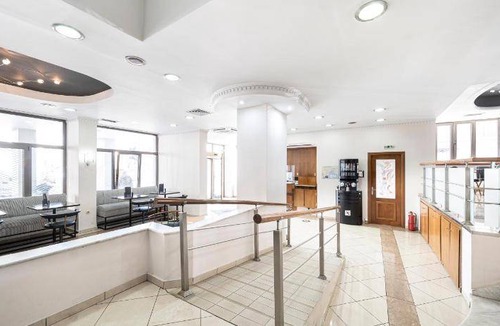 Vardaris Hotel | 44 m² Hotel ∙ 2 bedrooms ∙ 16 guests