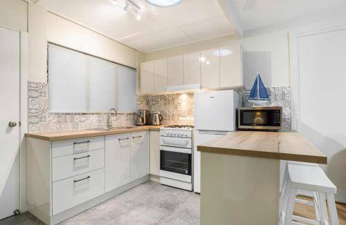 Palm Cove Apartment | 47 m² Apartment ∙ 2 bedrooms ∙ 4 guests