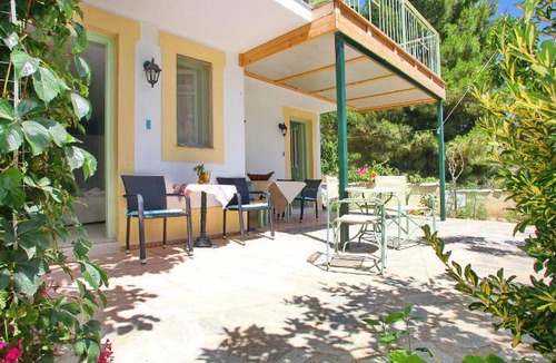 Stafylos Apartment | 47 m² Apartment ∙ 4 guests