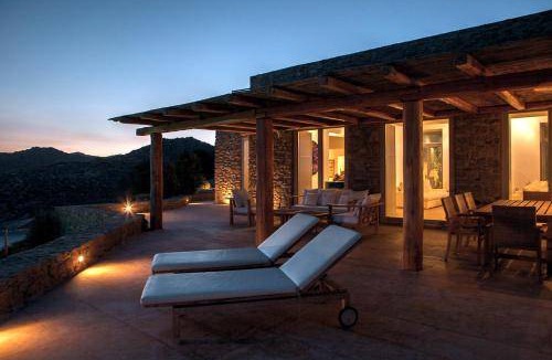 Kalafatis Villa | 470 m² Villa ∙ 5 bedrooms ∙ 10 guests