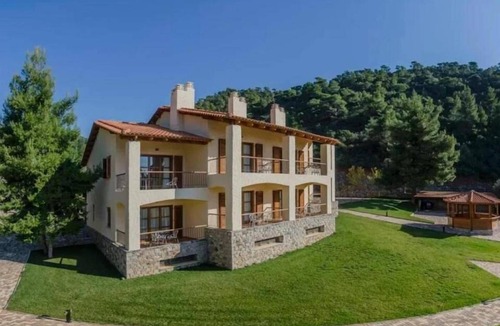 Agios Mamas Hotel | 48 m² Hotel ∙ 5 guests