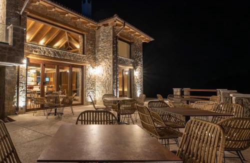 Arachova Apartment | 5 Raches Suites