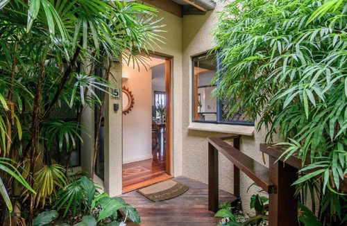 Port Douglas Apartment | 5 The Point Apartments | Port Douglas