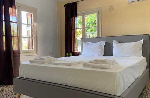 Kamena Vourla Apartment | 50 m² Apartment ∙ 2 bedrooms ∙ 4 guests