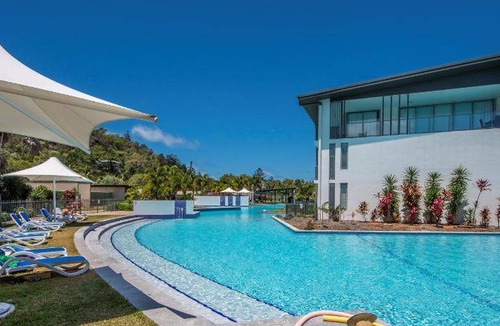 Nelly Bay Apartment | 50 m² Apartment ∙ 2 guests