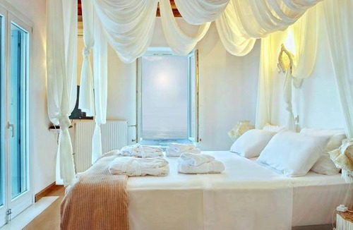 Fanari Villa | 500 m² Villa ∙ 11 bedrooms ∙ 24 guests