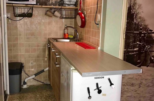 Agios Panteleimonas House | 500Mbps WiFi/Studio 1min from Attiki metro station