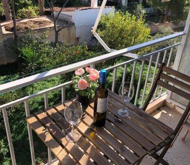 Anavyssos Apartment | 55 m² Apartment ∙ 2 bedrooms ∙ 6 guests