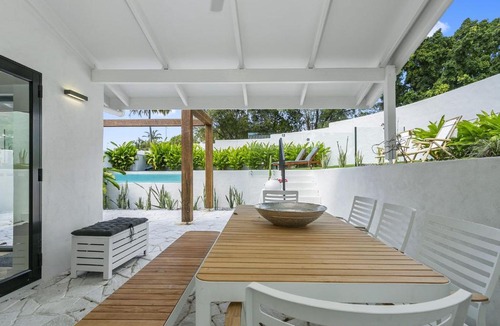 Noosa Heads House | 6 Currawong Street Noosa Heads