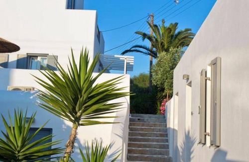 Glastros Hotel | 60 m² Hotel ∙ 4 guests