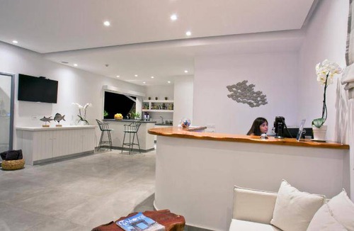 Glastros Hotel | 60 m² Hotel ∙ 4 guests