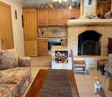 Myrina House | 60 m² House ∙ 2 bedrooms ∙ 4 guests