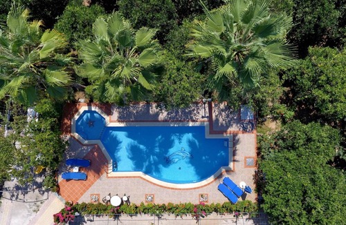 Varipetron Villa | 60 m² Villa ∙ 1 bedroom ∙ 4 guests