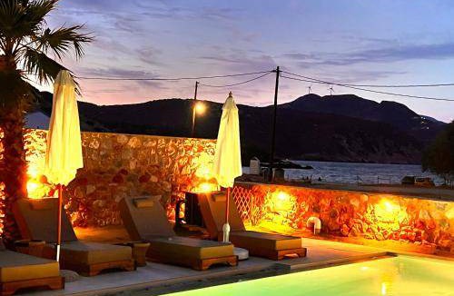Kymi-Aliveri Resort | 65 m² Resort ∙ 2 bedrooms ∙ 6 guests