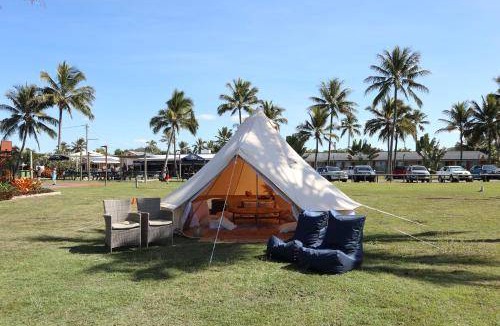 Sarina Beach Hotel | 70 m² Motel ∙ 6 guests