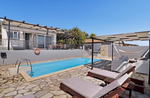 Katomerion Villa | 70 m² Villa ∙ 4 bedrooms ∙ 9 guests