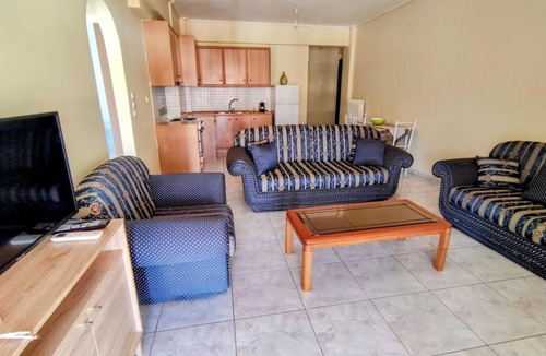 Molos-Agios Konstantinos Apartment | 74 m² Apartment ∙ 2 bedrooms ∙ 4 guests