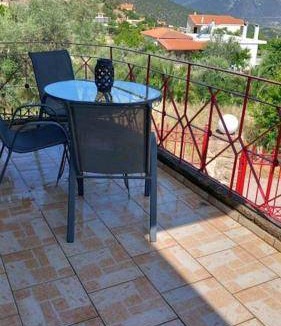 Chalcis House | 75 m² House ∙ 2 bedrooms ∙ 5 guests