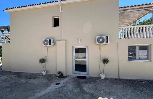 Kropia Villa | 75 m² Villa ∙ 2 bedrooms ∙ 5 guests