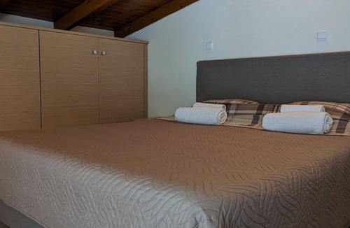 Kamena Vourla Apartment | 77 m² Apartment ∙ 2 bedrooms ∙ 4 guests