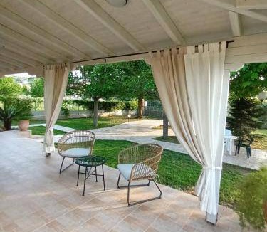 Artemisio House | 79 m² House ∙ 2 bedrooms ∙ 6 guests