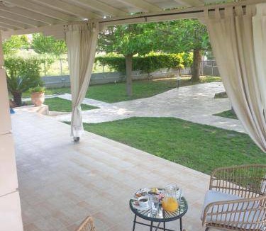 Artemisio House | 79 m² House ∙ 2 bedrooms ∙ 6 guests