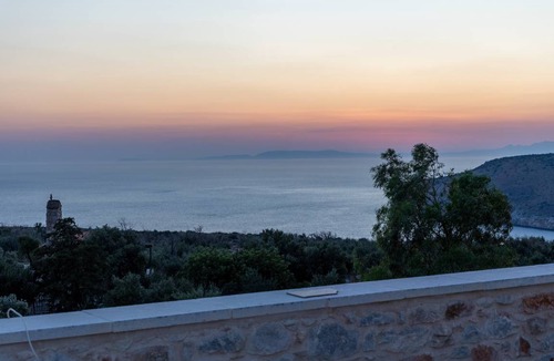 Omales Apartment | 80 m² Apartment ∙ 2 bedrooms ∙ 5 guests