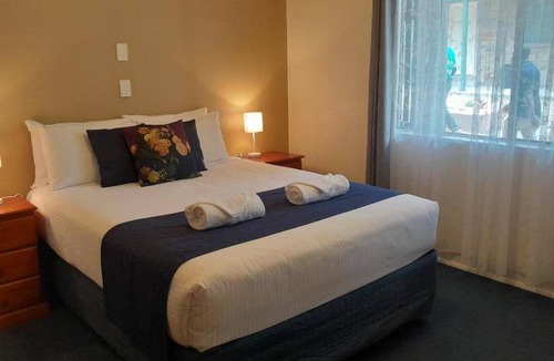 Stanthorpe Hotel | 80 m² Motel ∙ 2 bedrooms ∙ 7 guests