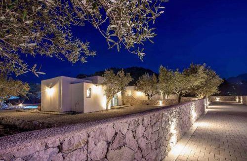 Kalathos Resort | 80 m² Resort ∙ 2 bedrooms ∙ 4 guests