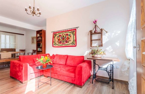 Trikolonoi Apartment | 81 m² Apartment ∙ 3 bedrooms ∙ 5 guests
