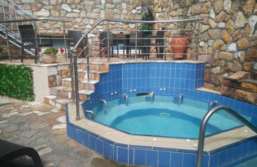 Loutra Edipsou Hotel | 9 Queens Spa Hotel