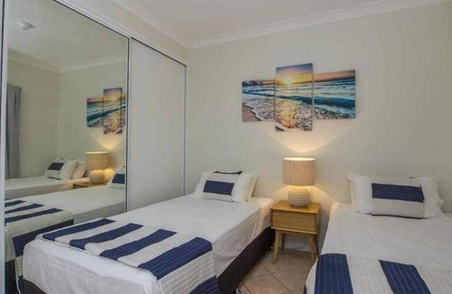 Horseshoe Bay Apartment | 90 m² Apartment ∙ 2 bedrooms ∙ 4 guests