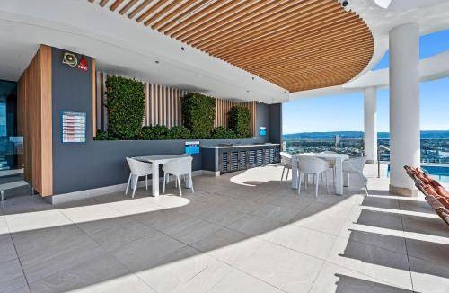 Broadbeach Apartment | 90 m² Apartment ∙ 2 bedrooms ∙ 4 guests