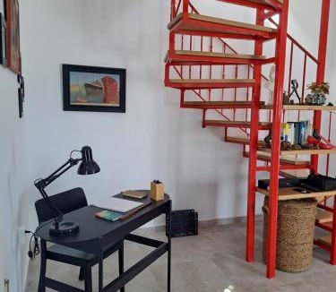 Alinda House | 90 m² House ∙ 2 bedrooms ∙ 4 guests