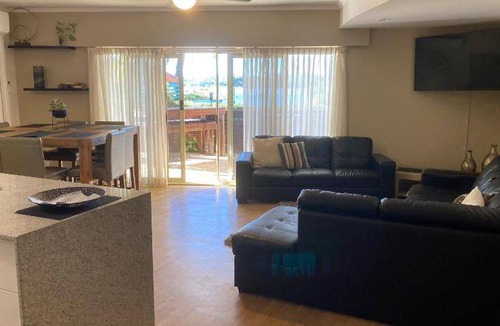 Maroochydore Apartment | 90 m² Serviced apartment ∙ 3 bedrooms ∙ 6 guests