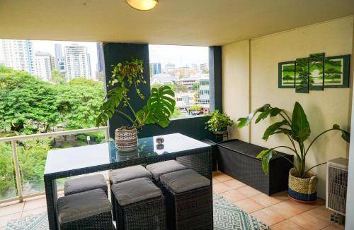 Fortitude Valley Apartment | 92 m² Apartment ∙ 2 bedrooms ∙ 7 guests