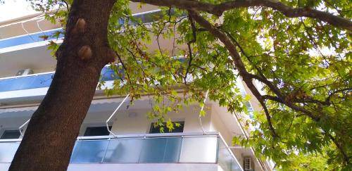 Marousi Apartment | 94 m² Apartment ∙ 2 bedrooms ∙ 6 guests