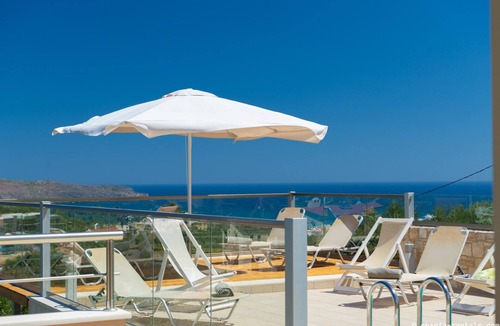 Stalos Villa | A beautiful secluded villa with private pool and amazing 360° view