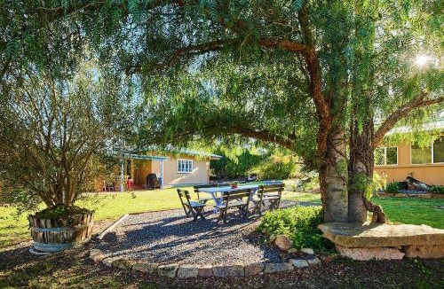 Ballandean House | A Stanthorpe Getaway