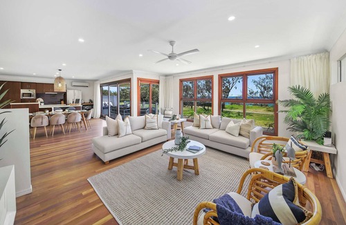 Buddina House | Absolute Beachfront Paradise in Buddina