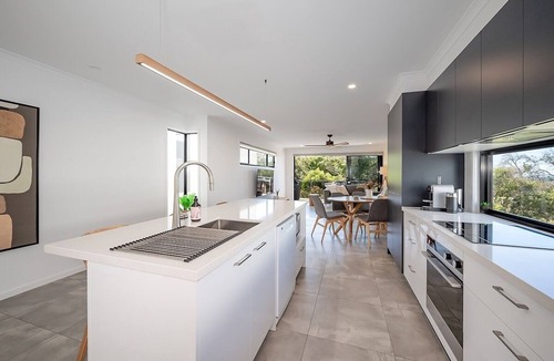 Marcoola House | Absolute Beachfront Marcoola 4BR, Heated Spa