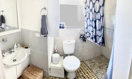 Surfers Paradise Apartment | Absolute beachfront main beach Gold Coast