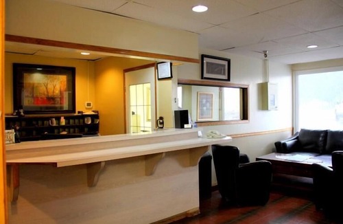 Grande Cache Hotel | Acorn Motel