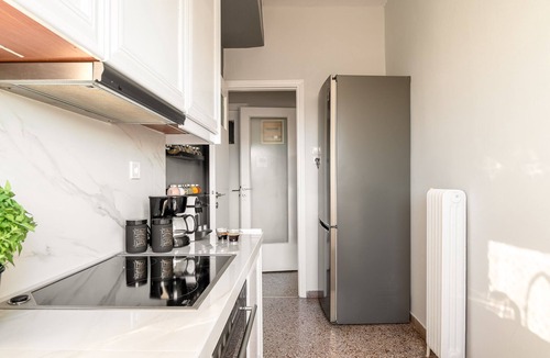 Mets Apartment | Acropolis Eclipse