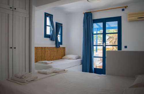 Naxos House | Aeraki Studios & Apartments