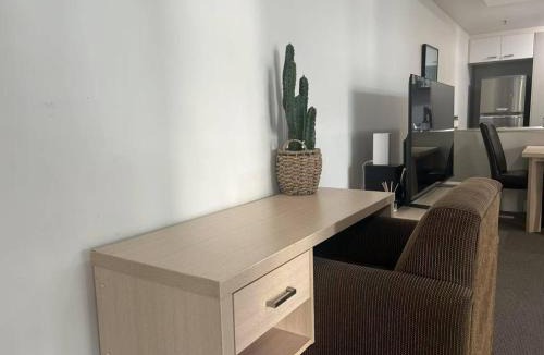 Brisbane Central Business District Apartment | Affordable CBD 2Beds and Ducted AC Walk to everything