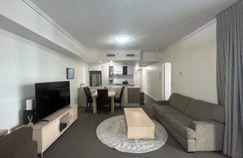 Brisbane Central Business District Apartment | Affordable CBD 2Beds and Ducted AC Walk to everything