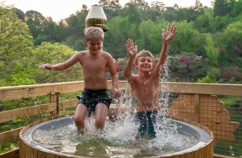 Haenertsburg Ski Chalet | AfriCamps Magoebaskloof