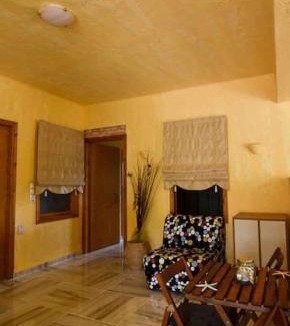 Kropia Apartment | Agia Marina apartment
